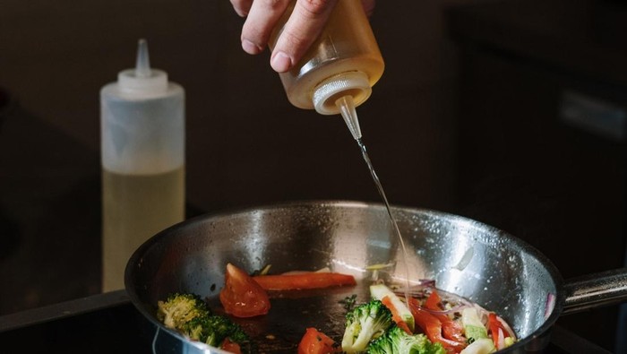 Minyak Goreng Masih Langka, 5 Pilihan Minyak Sayur di Pasaran Ini Diklaim Lebih Sehat untuk Diet!
