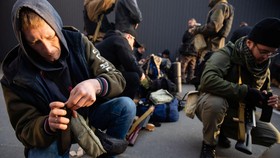 Polandia Kirimkan Satu Konvoi Amunisi ke Ukraina