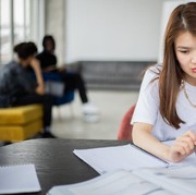 Duh, 5 Makanan Favoritnya Banyak Orang Ini Ternyata Bisa Bikin Kinerja Otak Menurun