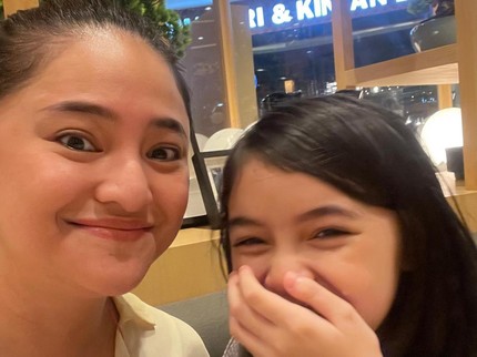 7 Potret Marshanda & Sienna Habiskan Waktu Bersama, Ada yang Ketawa Sampai Nangis