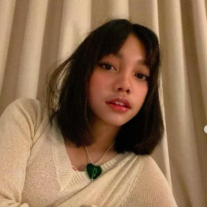 <p>Eits, siapa sangka, Naura yang sudah berusia 16 tahun ternyata masih punya adik bayi yang belum berusia setahun, lho. (Foto: Instagram @naura.ayu)</p>