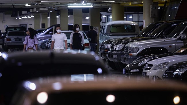 Salah satu opsi beli mobil bekas buat mudik adalah model Rp60 jutaan seperti Toyota Kijang kapsul hingga Honda Oddyssey 2002.