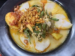 3 Resep Lontong Sayur Komplet yang Gurih Pedasnya Bikin Nagih