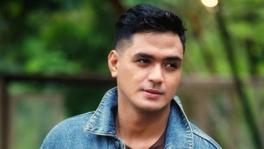 img-title Dituding Jadi Selingkuhan Kalina, Ricky Miraza Ogah Disebut Pansos