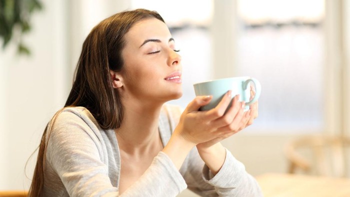 Benarkah Mencium Aroma Kopi Dapat Meningkatkan Kecerdasan? Simak Faktanya di Sini!