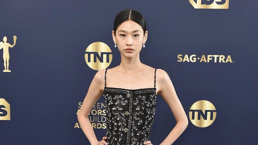 Celebrities arrive at the 28th annual Screen Actors Guild Awards at the Barker Hangar on Sunday, Feb. 27, 2022, in Santa Monica, Calif. (Photo by Jordan Strauss/Invision/AP)