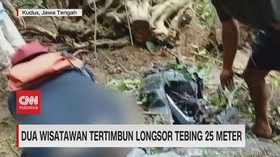 VIDEO: Dua Wisatawan Tertimbun Longsor Tebing 25 Meter
