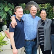 Inspiratif dan Patut Dicontoh, Ini Cara Kamala Harris Menyeimbangkan Karier Politik dan Peran Sebagai Ibu
