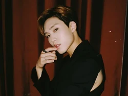 Momen Jacob THE BOYZ Nyanyikan Lagu Sialan Juicy Luicy di ZENERATION II