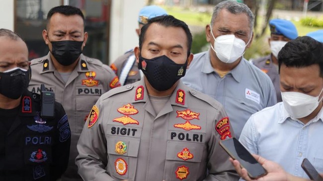 Ledakan pipa bahan kimia di pabrik PT Mitsubishi Chemical Indonesia (MCCI), Cilegon menyebabkan panas sekitar 200 derajat celcius dan dirasakan warga sekitar.