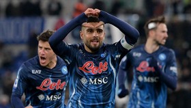 Klasemen Liga Italia: Gusur Milan dan Inter, Napoli ke Puncak