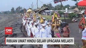 img-title VIDEO: Ribuan Umat Hindu Gelar Upacara Melasti