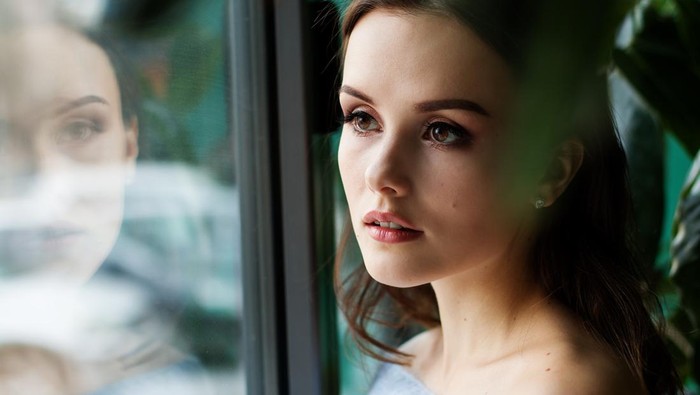 Nggak Cuma Menawan, 5 Zodiak Ini Juga Cerdas karena Sifatnya!