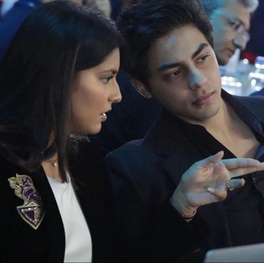 7 Potret Aryan Khan Perdana Muncul ke Publik Usai Kasus Narkoba