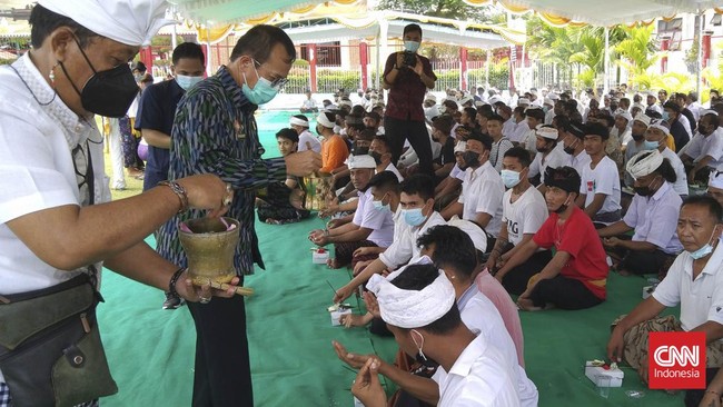 Sebanyak 792 orang warga binaan pemasyarakatan yang beragama Hindu dari 11 Lapas di wilayah Bali mendapat remisi pada Hari Raya Nyepi.