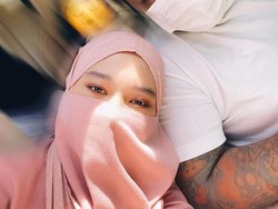 Tak Terima Disebut Pelakor, Tenten Anisa Somasi Virgoun