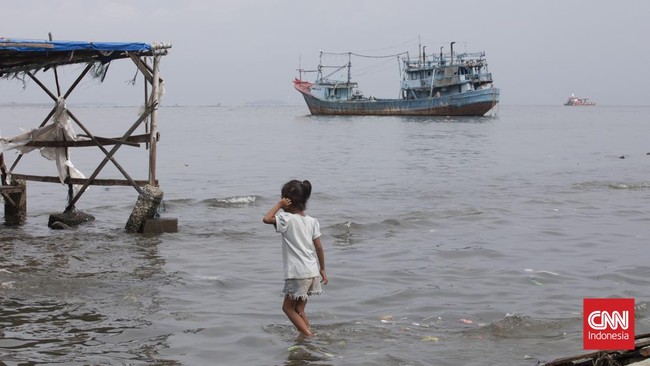 BMKG menyebut rob dan banjir air pasang berpotensi terjadi di pesisir selatan Jabar, Jateng dan DIY pada 14-20 Mei 2022. Berikut daerah yang terancam.