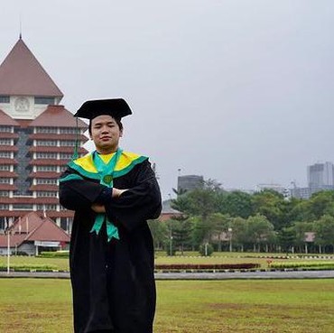 7 Momen Bahagia Wisuda Nicholas Sean Didampingi Ahok & Ibunda Tercinta