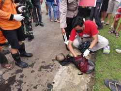 Mayat Tenggelam Gendong Tas Isi Batu Semarang Diduga Korban Pembunuhan