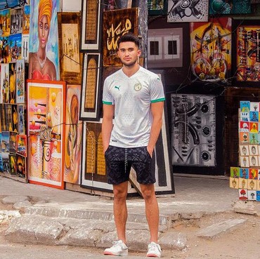 Si Tampan Sabda Ahessa, Putra Sys NS yang Diduga Pacar Wulan Guritno