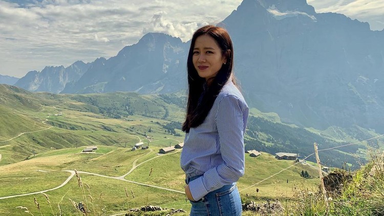 son ye jin son ye jin/dok. Instagram @yejinhand