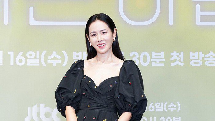 img-title Selebriti Korea Populer yang Menikah dengan Cinta Pertamanya, Ternyata Jodoh Sejak Lama!