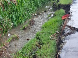 Talut 25 Meter di Jalan Alternatif Perbatasan Klaten-Gunungkidul Ambrol