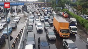 VIDEO: Long Weekend Usai, Jalanan Jakarta Kembali Padat