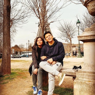 Alleia Kawal Ariel NOAH ke Paris, Netizen Cemaskan Sosok Lydia Danira