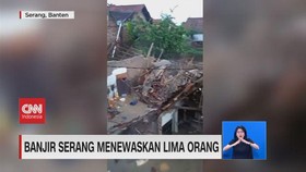 VIDEO: Banjir Serang Menewaskan Lima Orang