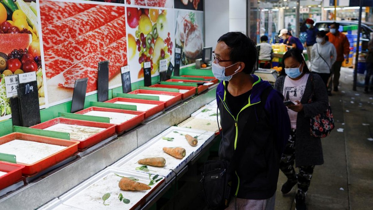 FOTO: Hong Kong Panic Buying Jelang Lockdown
