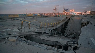 Pejabat Kemhan AS Tuding Rusia Telah Luncurkan 1.080 Rudal ke Ukraina Pejabat Kemhan AS menuding Rusia telah meluncurkan lebih dari 1.080 rudal ke Ukraina sejak hari pertama invasi, Kamis (24/2).