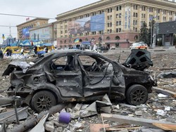 Pasukan Terjun Payung Rusia Mendarat di Kharkiv, Bentrok dengan Ukraina