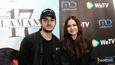 img-title Syifa Hadju Canggung Adu Akting dengan Rizky Nazar di '17 Selamanya'