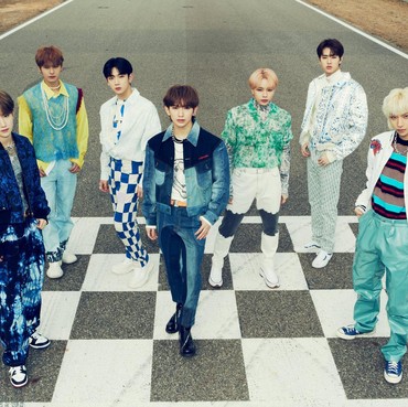 Resmi Debut, TEMPEST Umumkan Nama Fandom