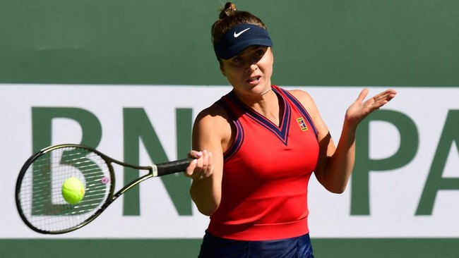Petenis Ukraina Elina Svitolina emosional usai menyingkirkan Anastasia Potapova dari Rusia dalam turnamen Monterrey Open 2022, Rabu (2/3) waktu Indonesia.