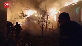 VIDEO: Serangan Udara Rusia Di Zhytomyr Tewaskan 3 Orang dan 1 Anak