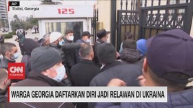 VIDEO: Warga Georgia Daftarkan Diri Jadi Relawan di Ukraina
