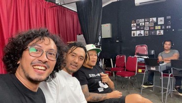 img-title Gilang Bhaskara Diserang Fans Atta Halilintar Gegara Uus