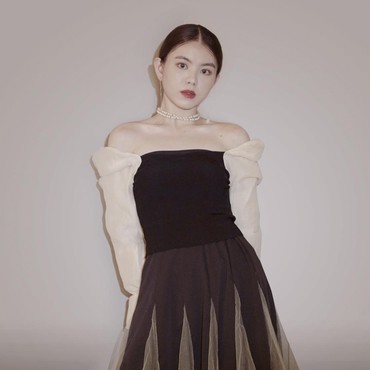 Michaela BLITZEN Rilis Proyek Solo 'Losing You'