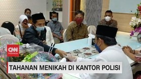 VIDEO: Tahanan Menikah di Kantor Polisi