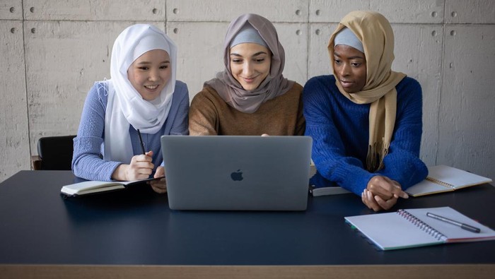 Bareng NIVEA, Rayakan World Hijab Day Bersama 4 Hijabers Inspiratif Indonesia yang Sukses di Bidangnya Bareng NIVEA, Rayakan World Hijab Day Bersama 4 Hijabers Inspiratif Indonesia yang Sukses di Bidangnya