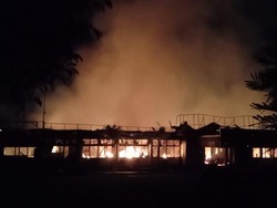 Gedung Terbakar di Polres Kotamobagu Sulut Gudang Senjata Api