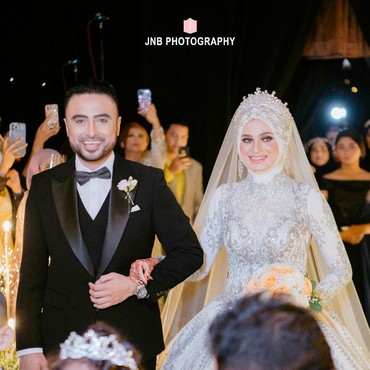 Bernuansa Arab, Intip 10 Potret Mewah Resepsi Pernikahan Rizal Dijbran & Sarah
