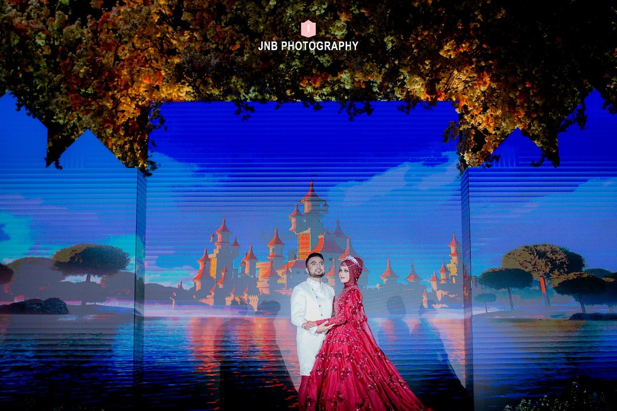 Potret Pernikahan Rizal Djibran dan Sarah