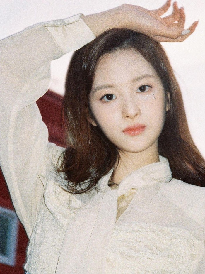 Sullyoon adalah satu-satunya member NMIXX yang memiliki sifat introvert dengan hasil MBTI, ISFP./ Foto: instagram.com/nmixx_official