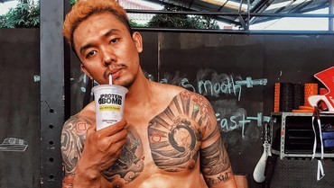 img-title Sebelum Senggol Atta Halilintar, Ingat Lagi 5 Kontroversi Uus