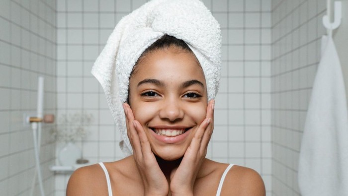 Cara Sederhana dan Jitu untuk Mendapatkan Kulit Wajah Cerah, Pakai Bahan Alami di Rumah! Cara Sederhana dan Jitu untuk Mendapatkan Kulit Wajah Cerah, Pakai Bahan Alami di Rumah!