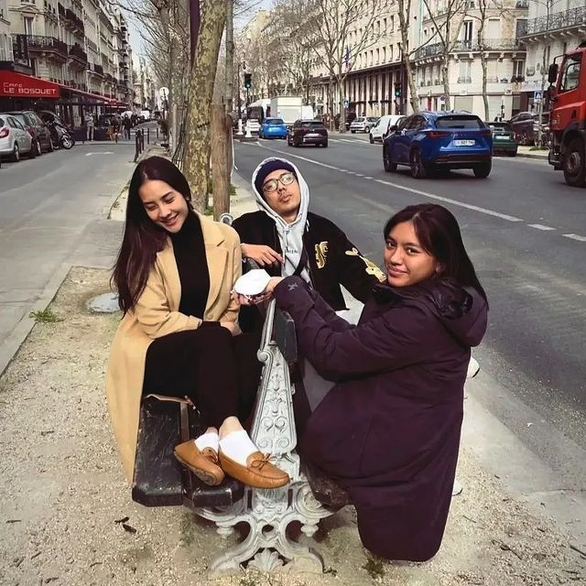 Anya Geraldine dan Alleia Anata