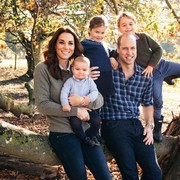 Deretan Brand Baju Anak Favorit Kate Middleton, Sederhana Tapi Elegan!